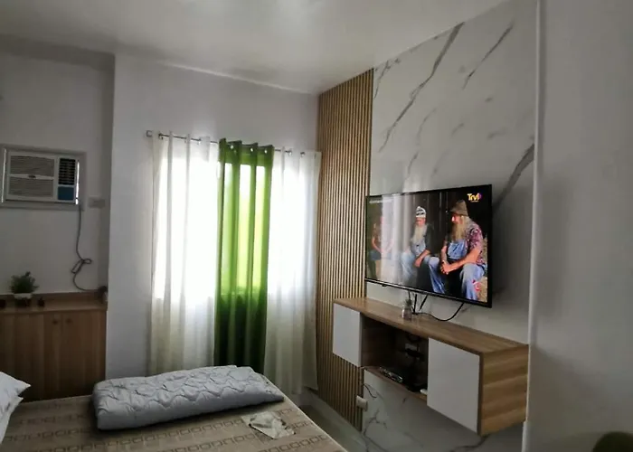 Aparthotel Grand Residences Newly Renovated Unit - Walking Distance To It Park